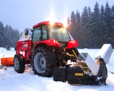 V-образный роторный снегоотбрасыватель TREJON OPTIMAL SB-225/2 (Швеция)